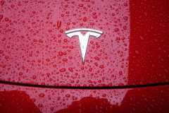 Tesla disebut akan lanjutkan produksi di pabrik Shanghai pada 18 April